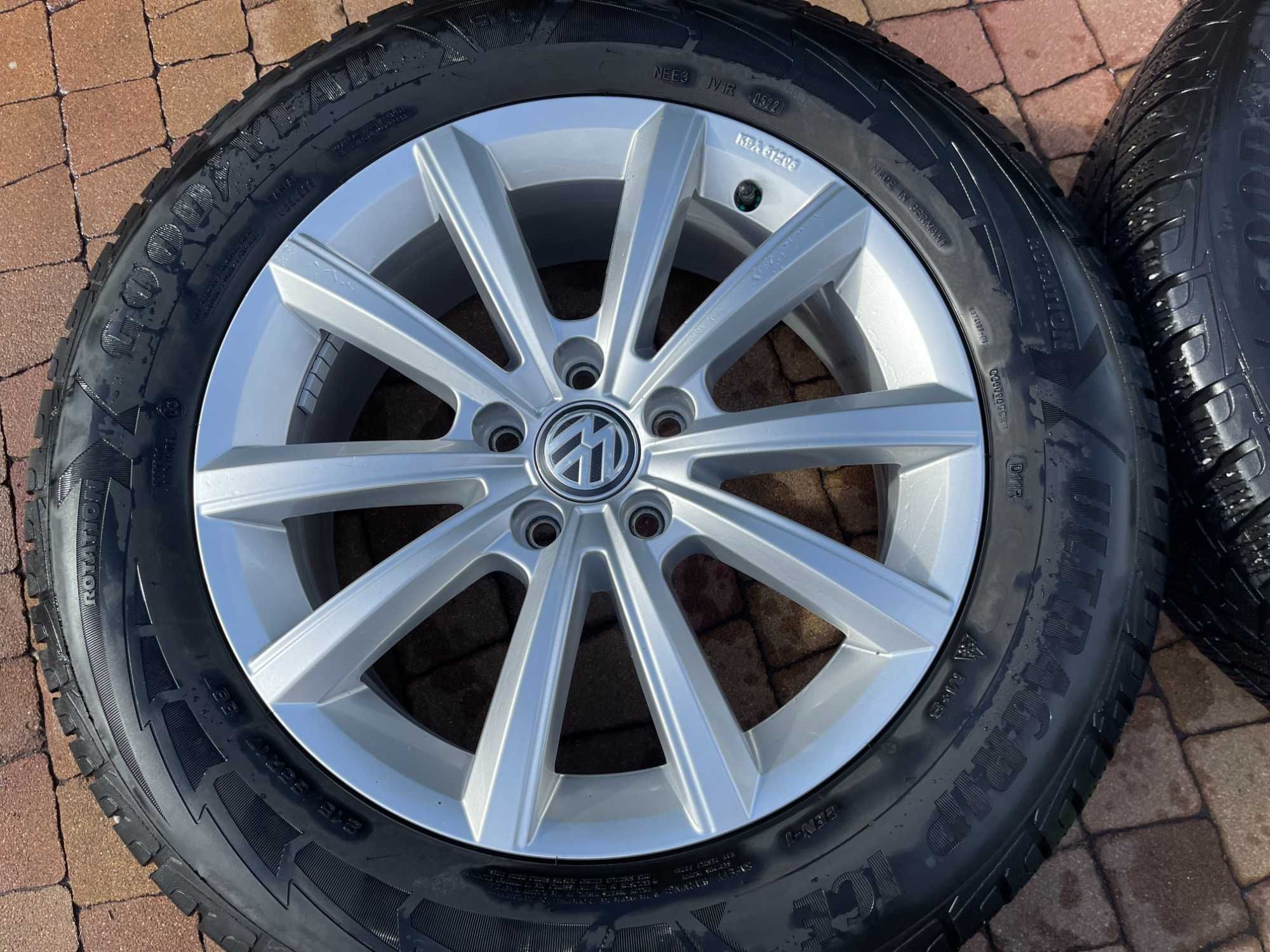 3604. Alufelgi 17" T-roc Tiguan II Passat oryginał 6.5Jx17 ET38 5x112