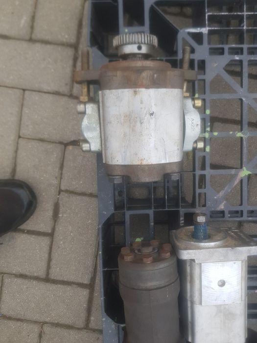 Pompy hydrauliczne