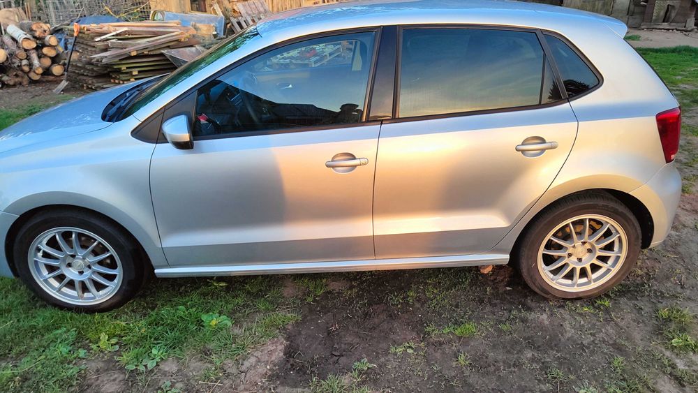 Volkswagen Polo 6R 2009 1.4 MPI