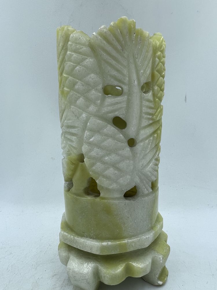 Rzeźba świecznik steatyt kamień mydlany Chiny B25062