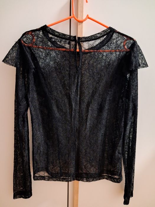 Блуза з мережива від Bershka