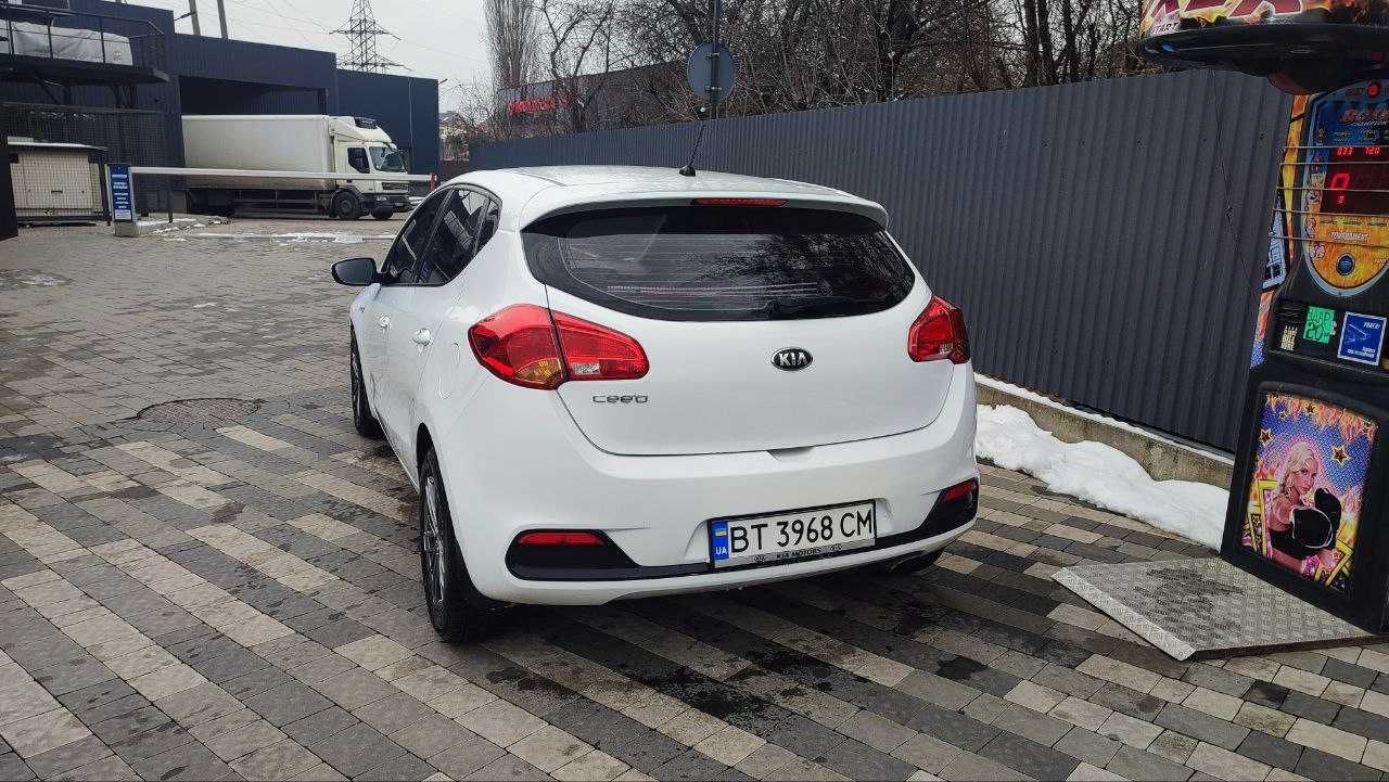 Kia Ceed 1.6 бензин, автомат, 2012 (модельний 2013)