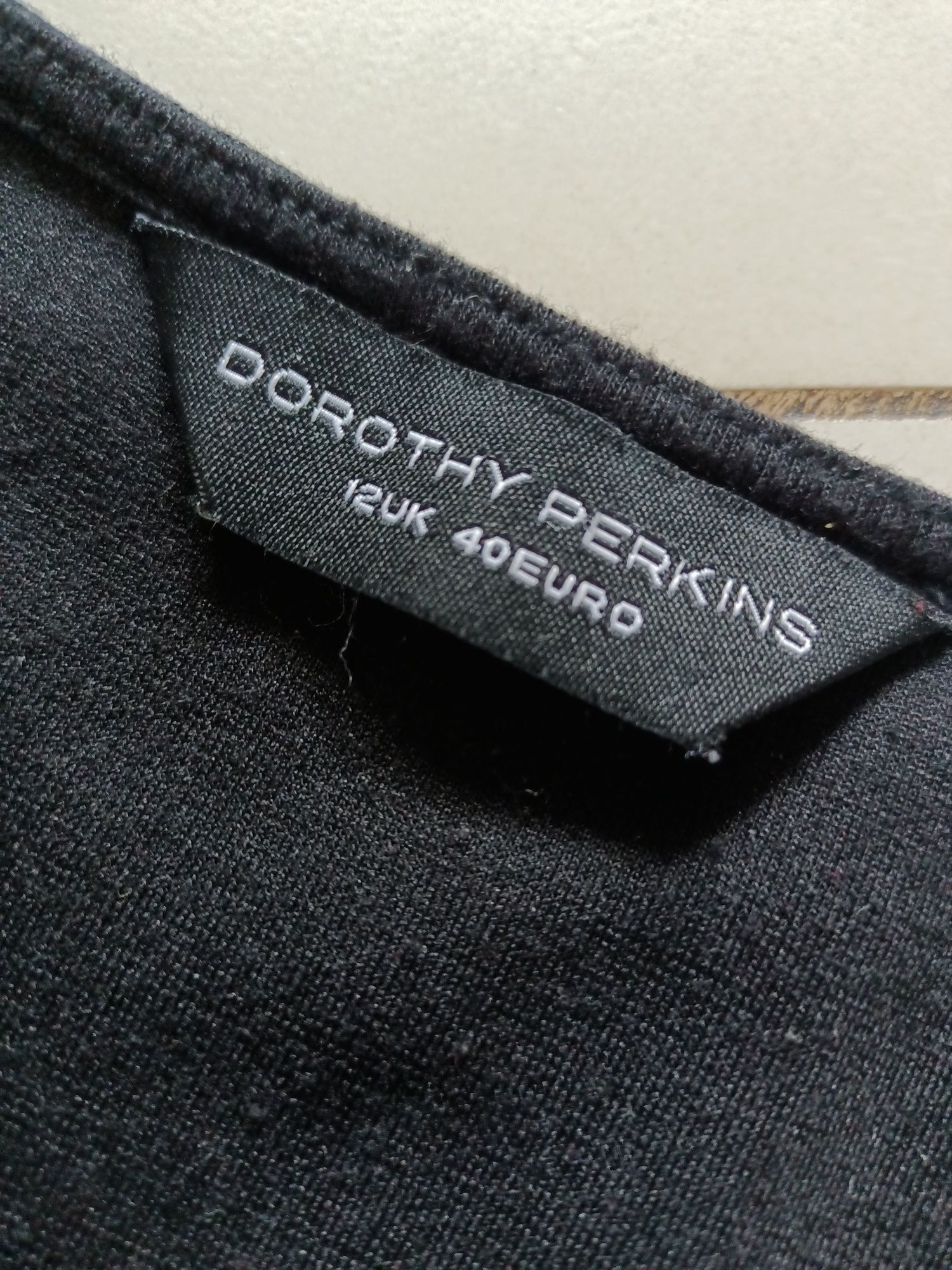 Sukienka czarna Dorothy Perkins S