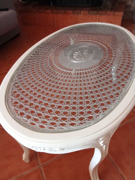 Mesa centro com vidro vintage