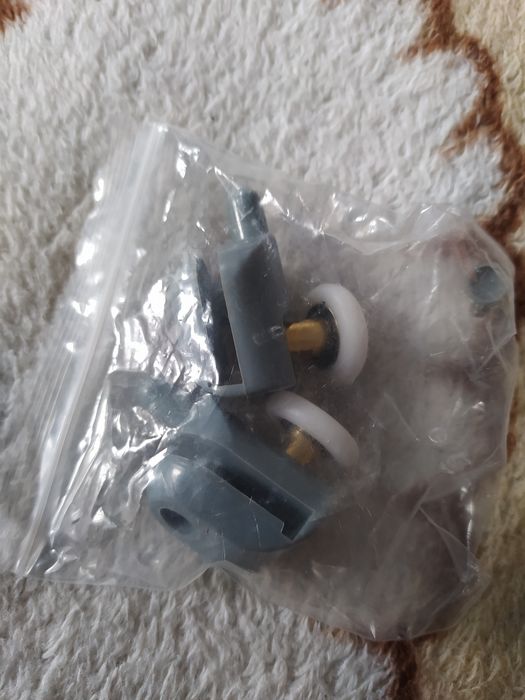 Ролики на душевую кабину 2 штуки