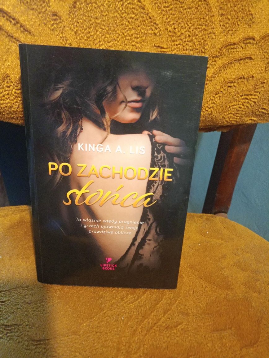 Po zachodzie słońca romans