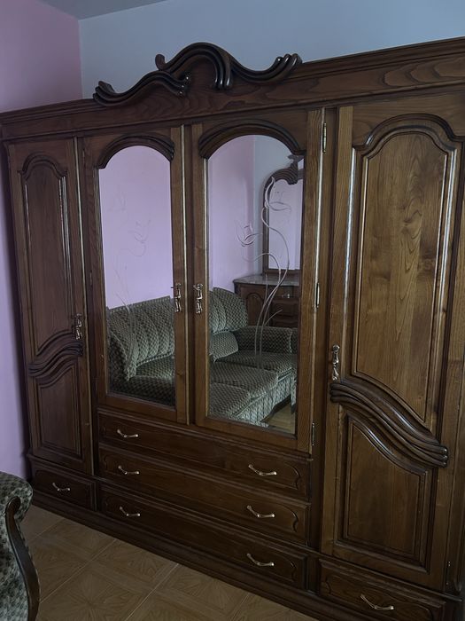 Mobília de Quarto em Castanho