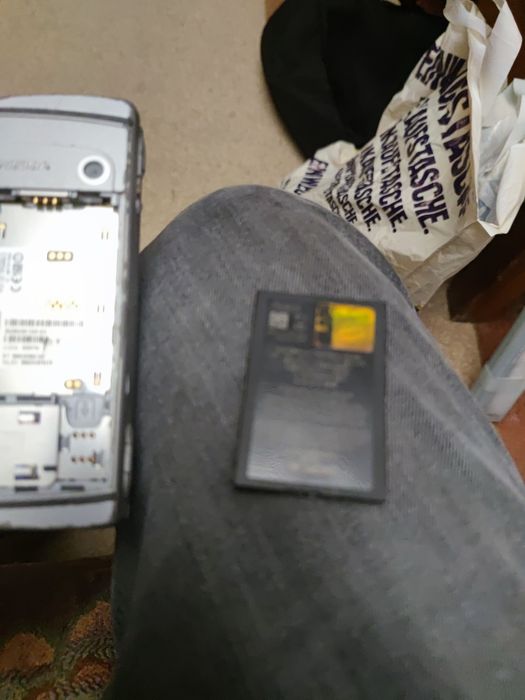 Нокиа 9500 бу ..