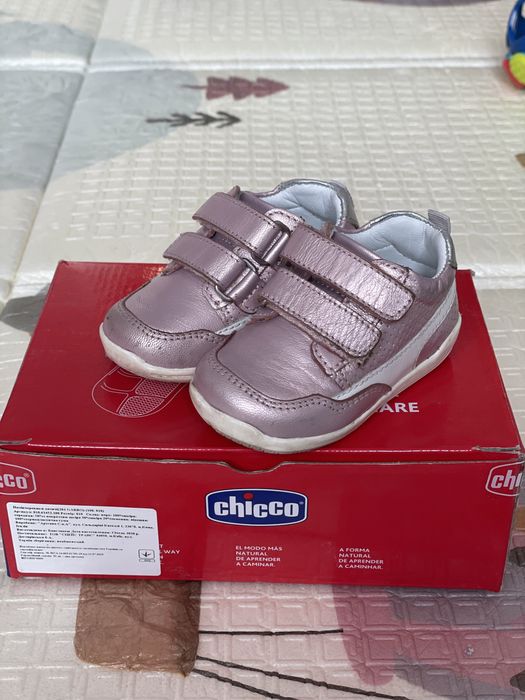 Кросівки Chicco шкіряні 18 розмір