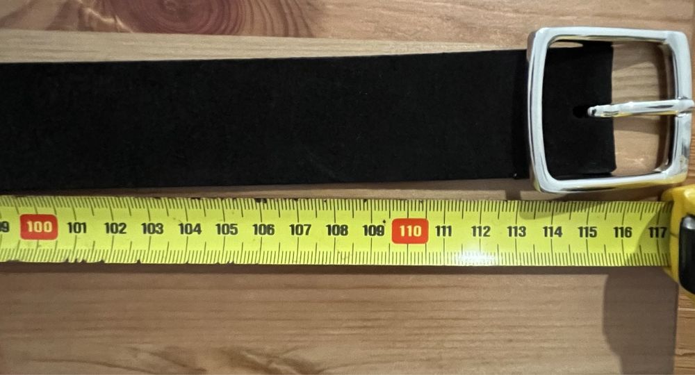 Cinto preto Massimo Dutti - 115 cm