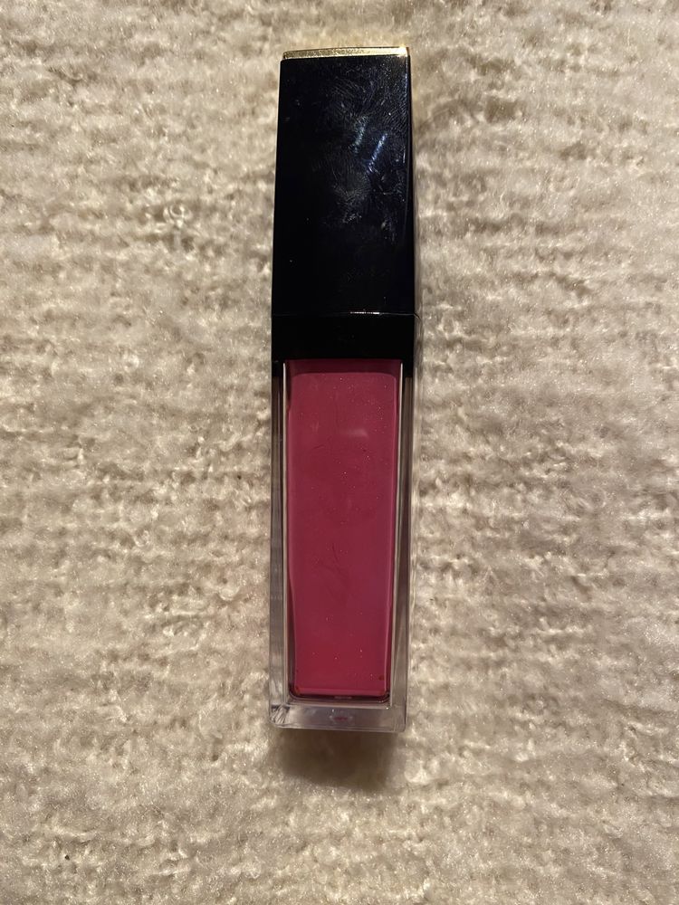 Estee Lauder Pure Color Envy Vinyl 406 Liquid Desire błyszczyk pomadka