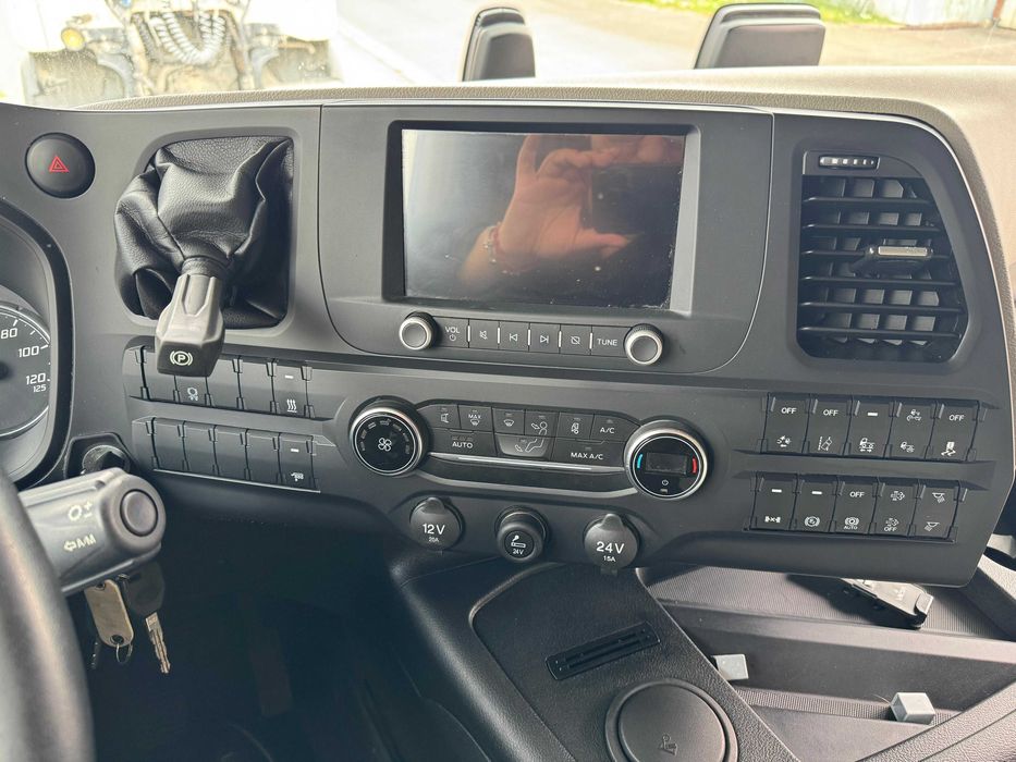 FORD SCANIA VOLVO F-MAX 500 .2022 .200MIL KMS