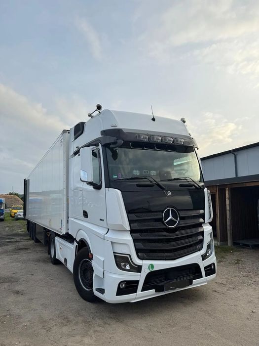 Mercedes-Benz Actros 1851 LS