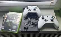 Konsola Xbox One S 1TB + 2 pady + 4 gry