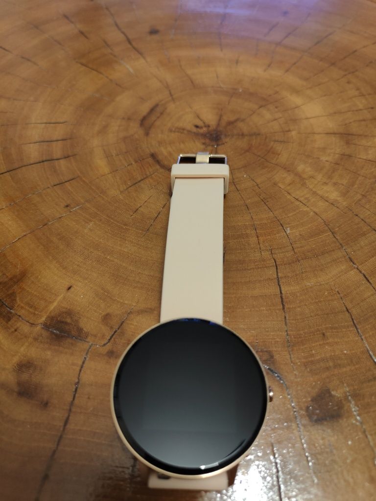 Sprzedam Smartwatch SB320 – jak nowy!