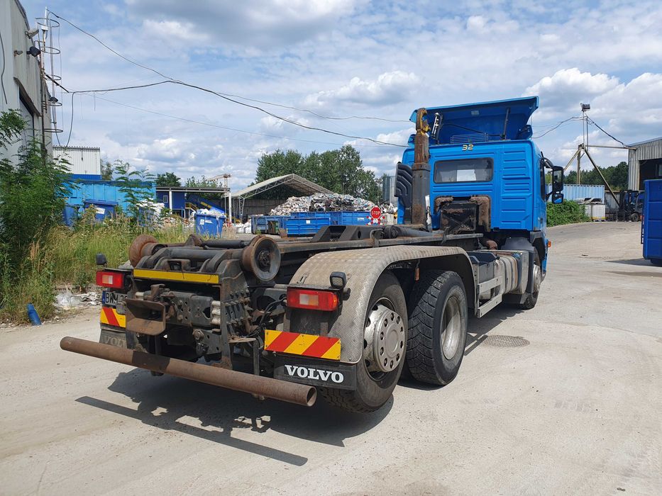 Volvo fm 6x2 hakowiec z regulacją wysokości haka
