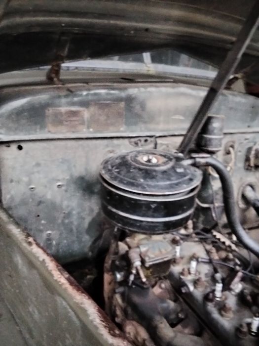 Газ 51 на ходу .