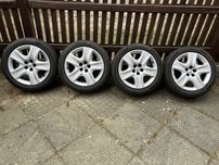 Koła letnie Opel Astra J 17cali - jak nowe

Zestaw kół z letnim