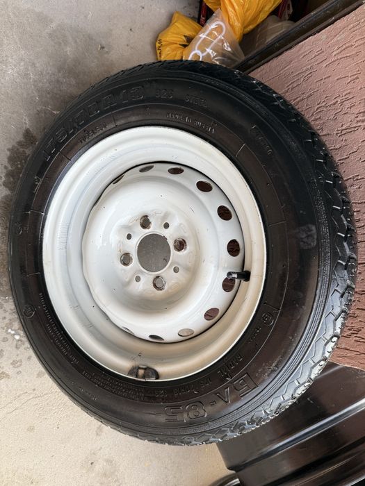 Запаска 175/70/ R13,розпаровка Ваз з диском БЛ-85,ВС-43.
