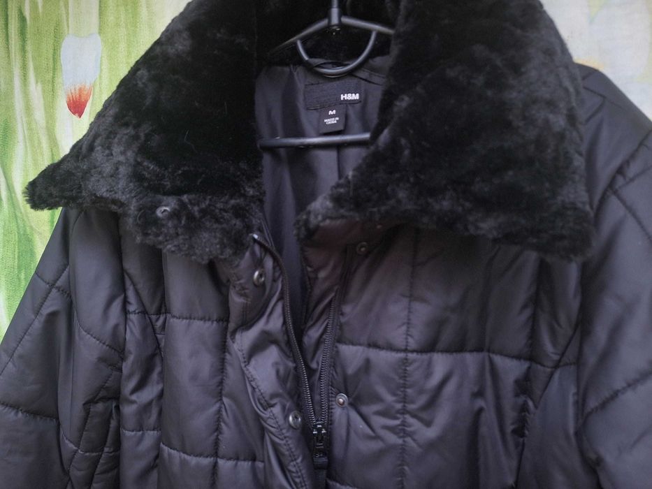Куртка женская,теплая,цвет-черный,р.48-50.Бренд - Н&M,Швеция