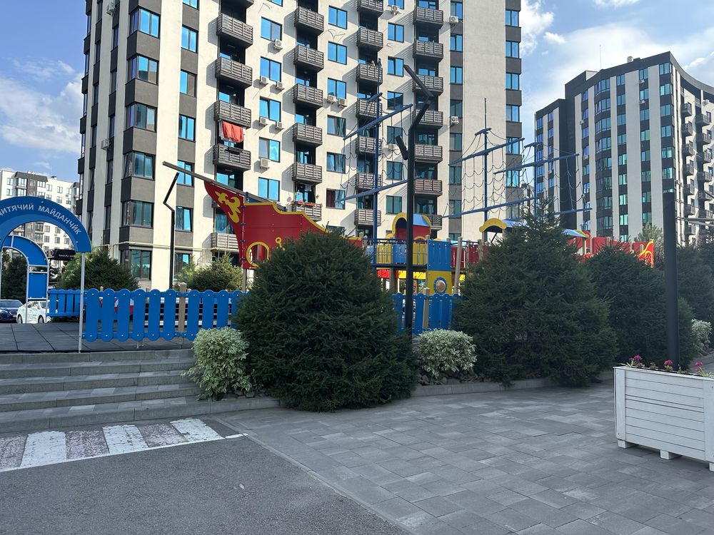 Продам стильну смарт-квартиру, з якісним ремонтом, ЖК Уютний квартал