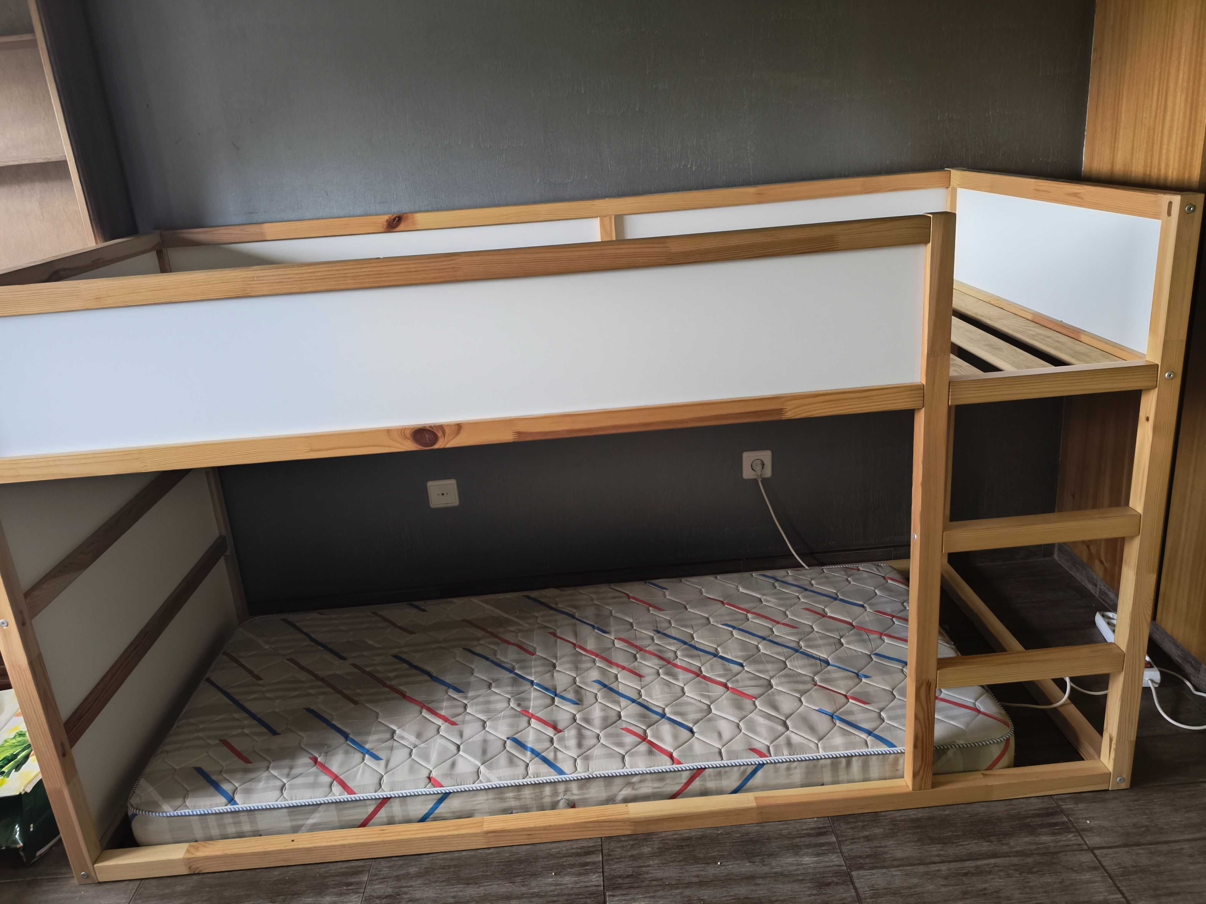Cama criança IKEA