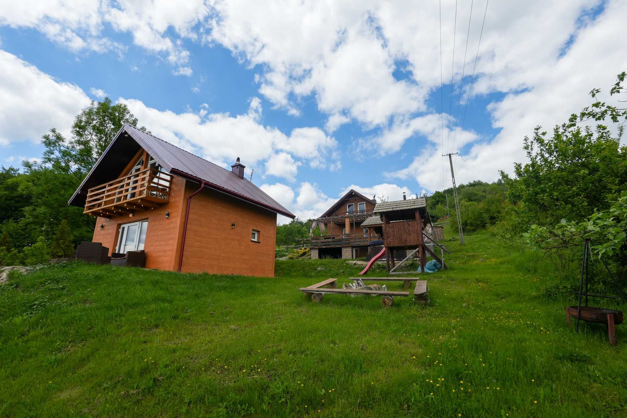 Domek na Modyni – całoroczne domki z sauną i banią, Beskidy