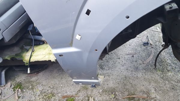 Guarda-lamas direito KIA Sorento I (JC)