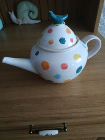 Керамічний чайник для заварювання чаю