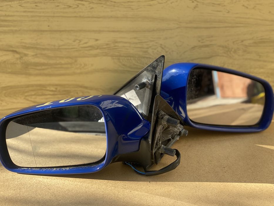 Дзеркало шкода октавія