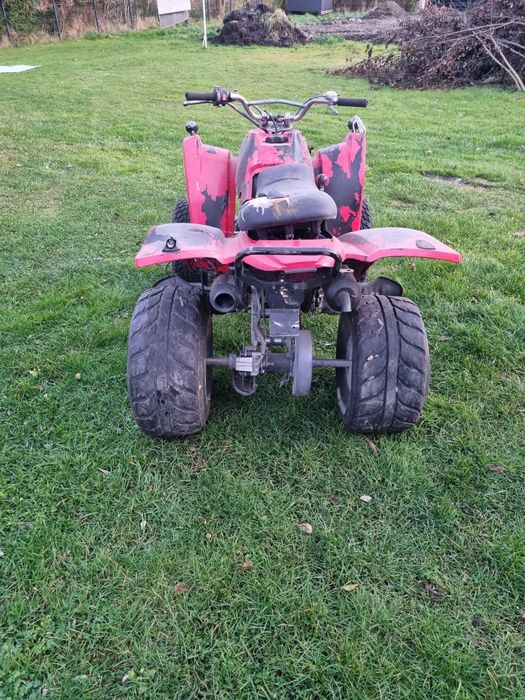 Quad 250 uszkodzony, sprowadzony automat