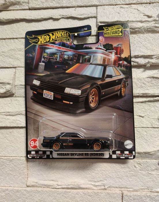 Nissan Skyline RS R30 Hot Wheels Premium Boulevard gtr