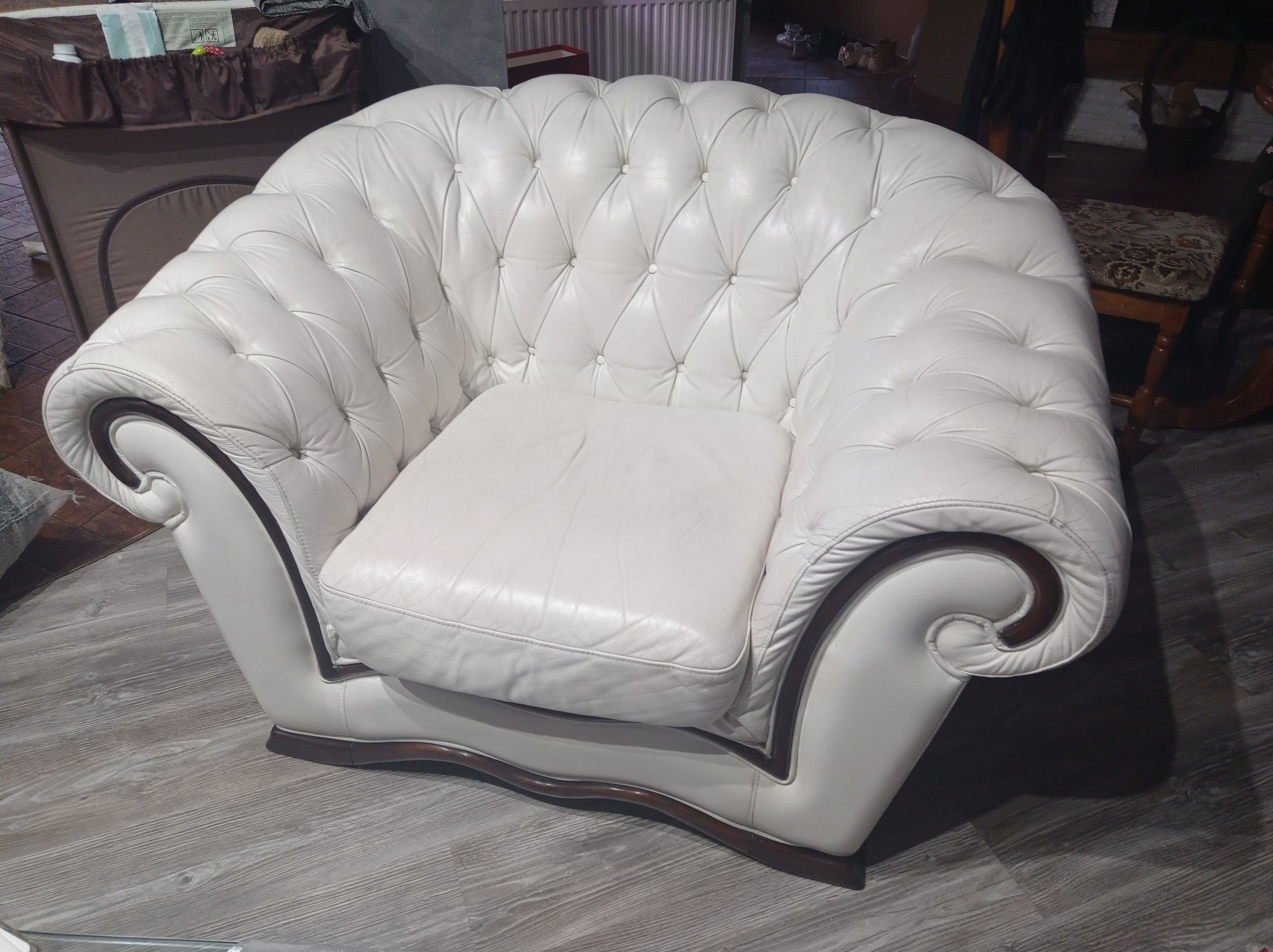 Sofa + 2 fotele Chesterfield