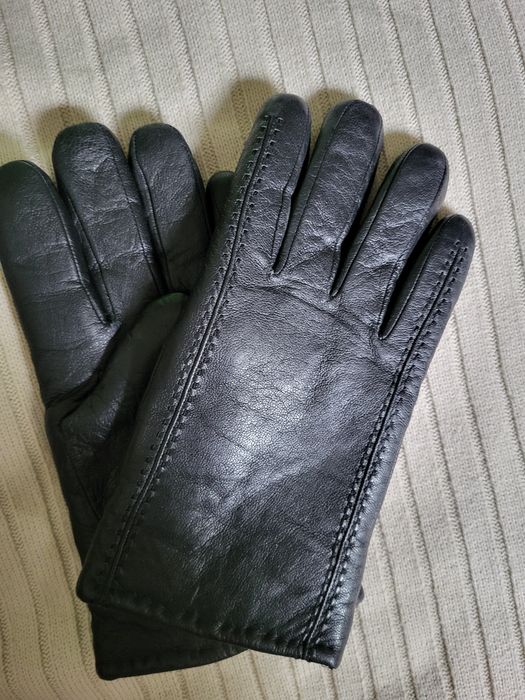 Рукавички чоловічі шкіряні.
