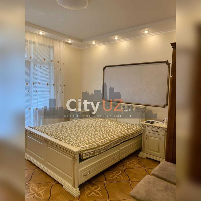 Продам квартиру з видом на парк