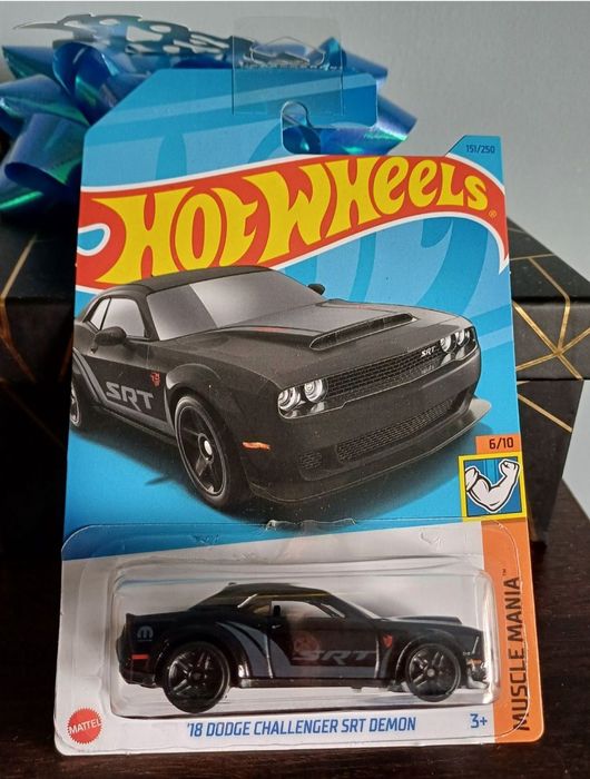 Hot Wheels 18 Dodge Challenger SRT Demon Black