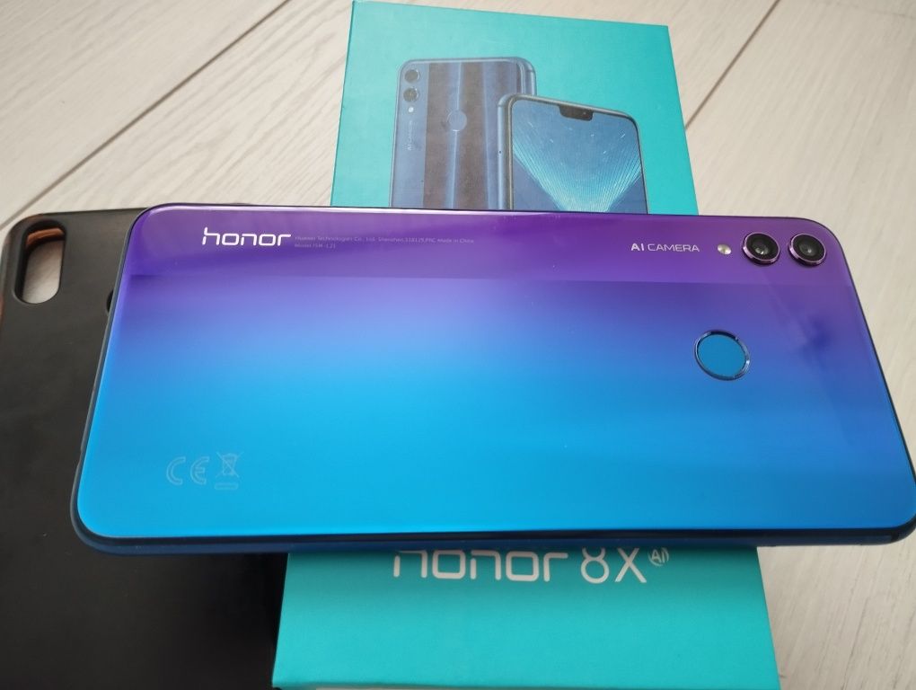 Смартфон Honor 8X 4/64