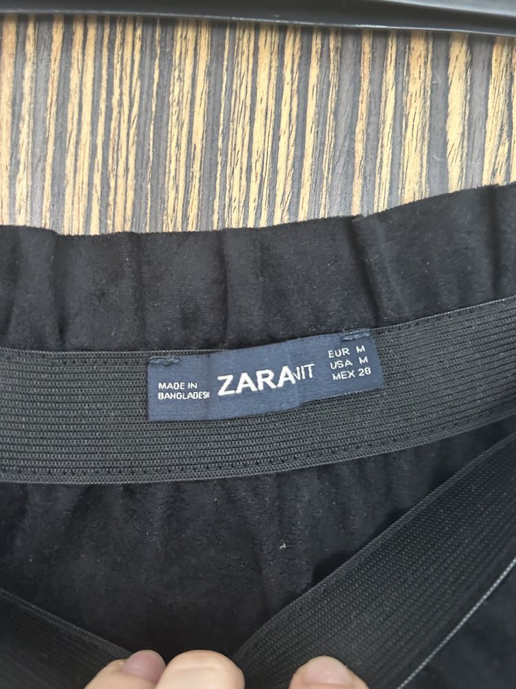 Spódniczka mini Zara rozmiar M