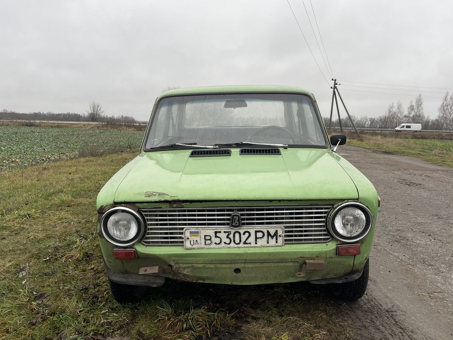 Машина жигули 2101