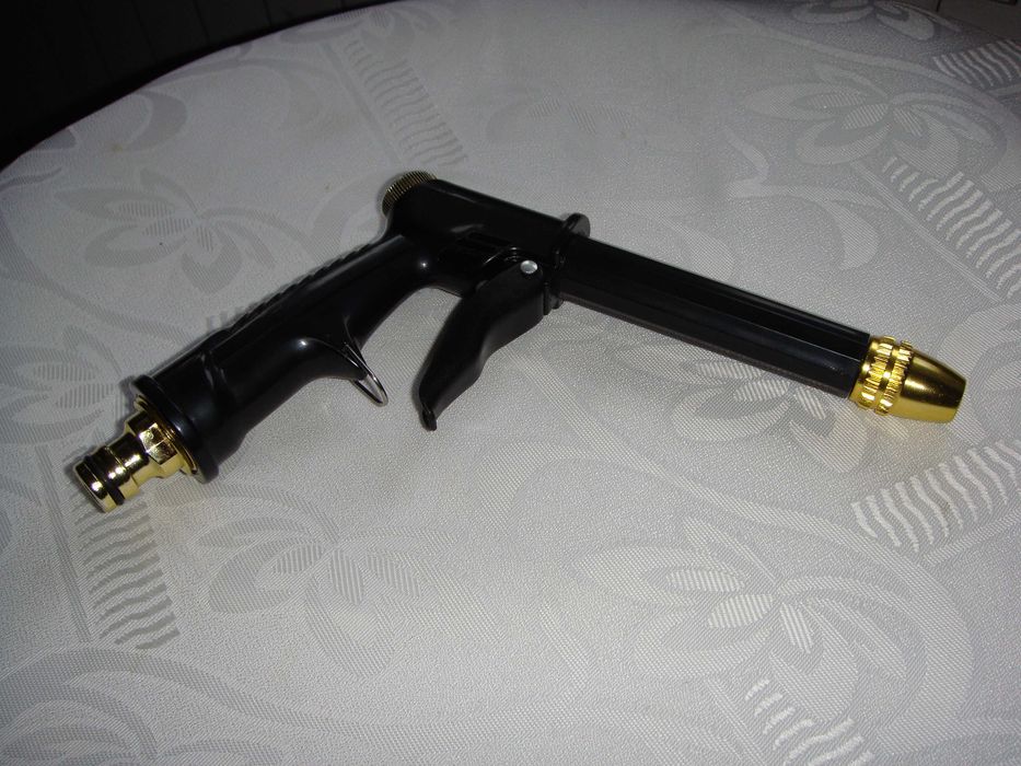 Pistolet  na  Wodę  Ogrodniczy