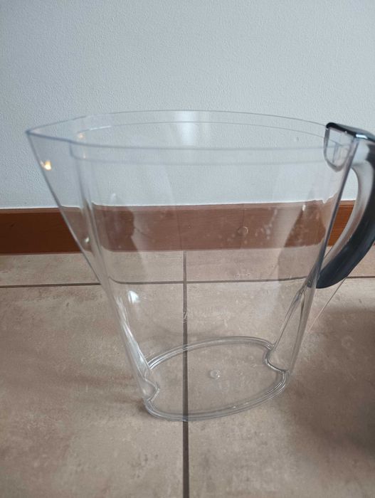 Brita Marella Dzbanek do filtrowania wody 2400 ml