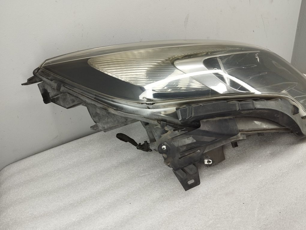 Lampa Reflektor Prawy Opel Zafira C EU!