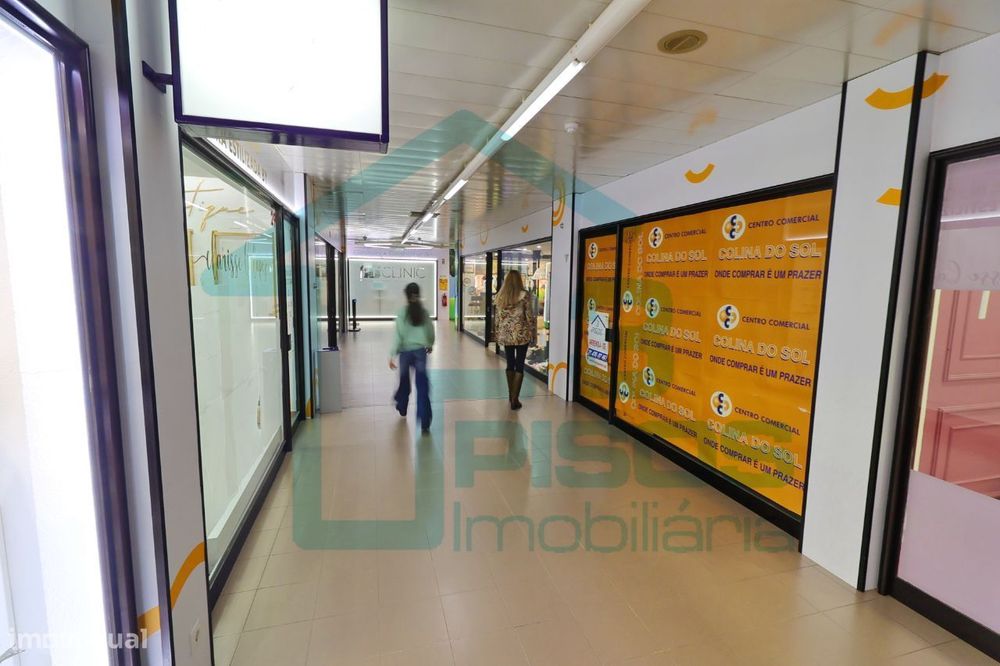 Loja - Centro Comercial Colina do Sol, Encosta do Sol - Amadora