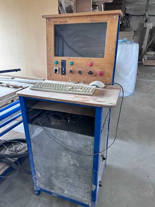 ЧПУ фрезерний верстат по дереву