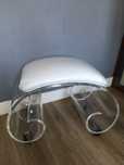 Lucite Bench Rolling Scrolled 70s siedzisko na kółkach vintage
