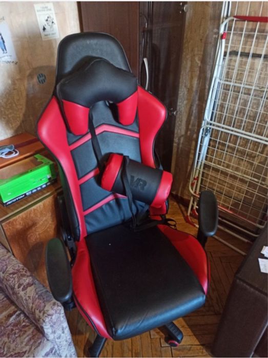 Компьютерное кресло