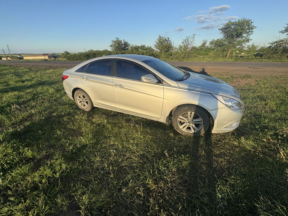 Продам Hyundai sonata Lpi