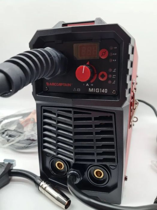 Spawarka MIG wielofunkcyjna spawarka 4 w 1 przenośna 140Amp MIG140