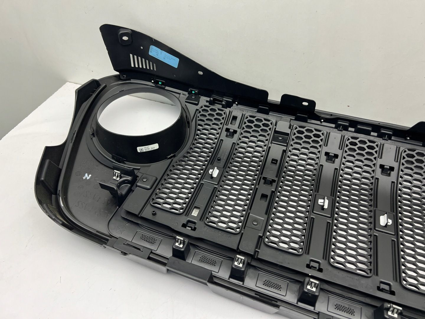 Jeep Wrangler IV JL Sahara Atrapa Grill Zderzaka Przedniego przód N…