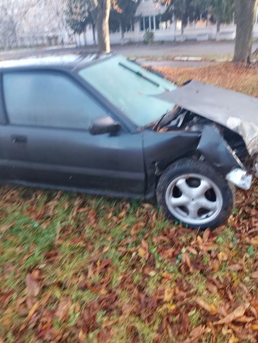 Продам в розборку або комусь на відновлення